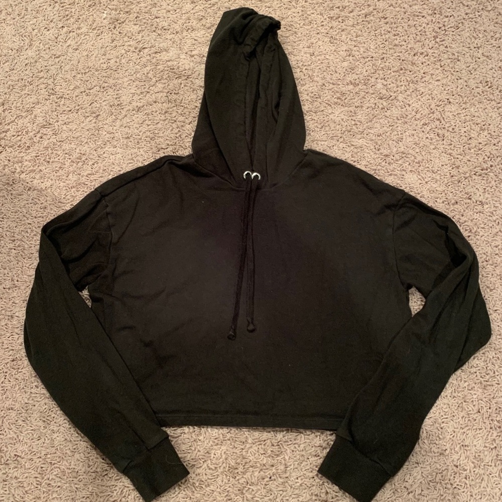 Cropped hoodie